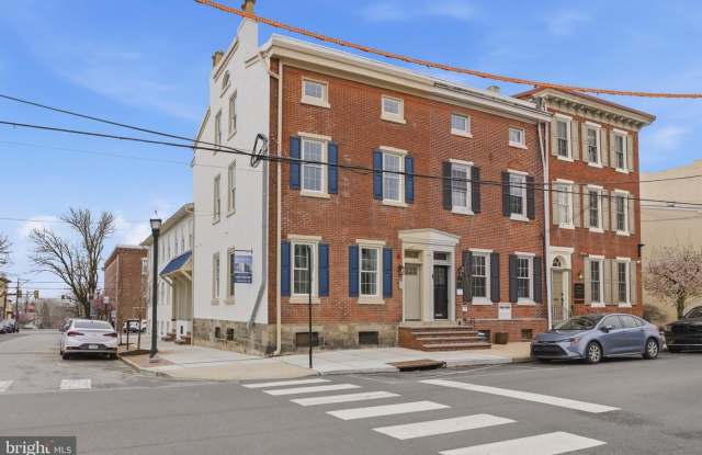 100 W FRONT ST #1A photos photos