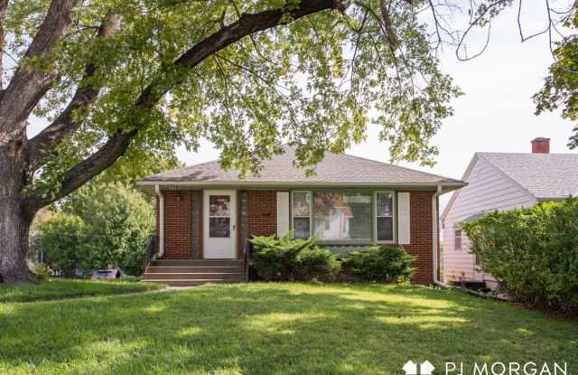 2001 South 60th Street - LO - 2001 South 60th Street, Omaha, NE 68106