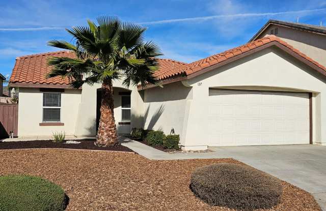 3 Bedroom Single Story photos photos