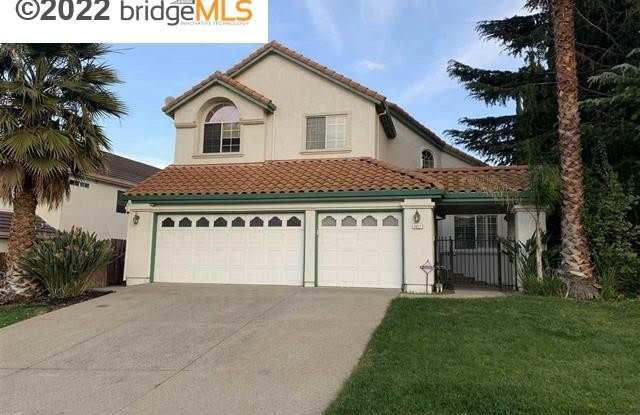 5017 Toyon Way Gallery 2
