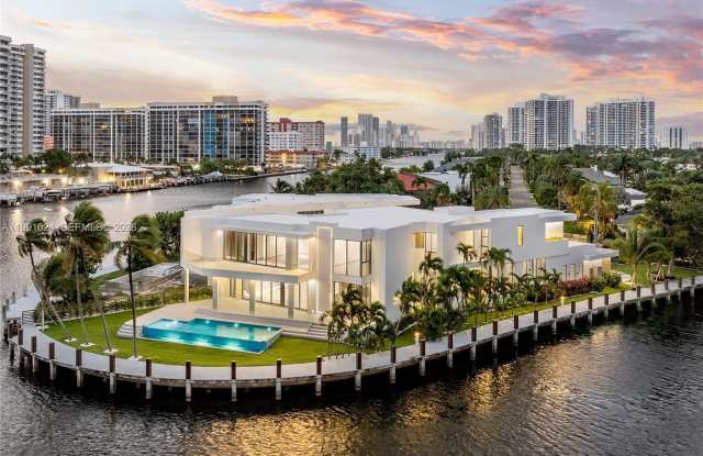 501 Palm Dr photos photos