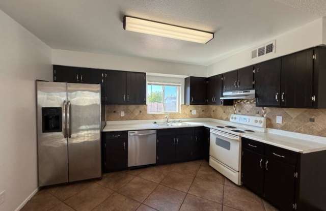 11460 North 46th Avenue photos photos