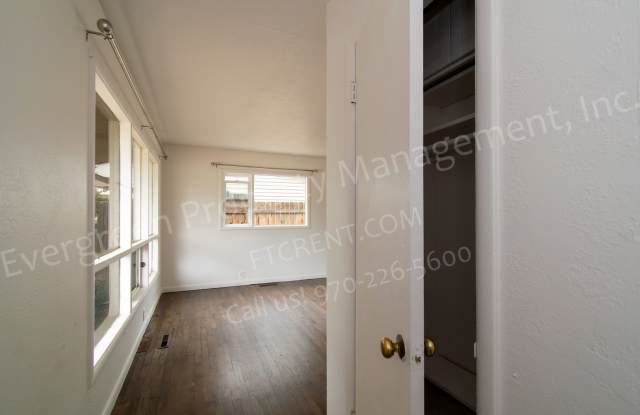 3 Bedroom in Fort Collins! Gallery 4
