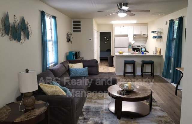 1027 Hampton Street NW photos photos