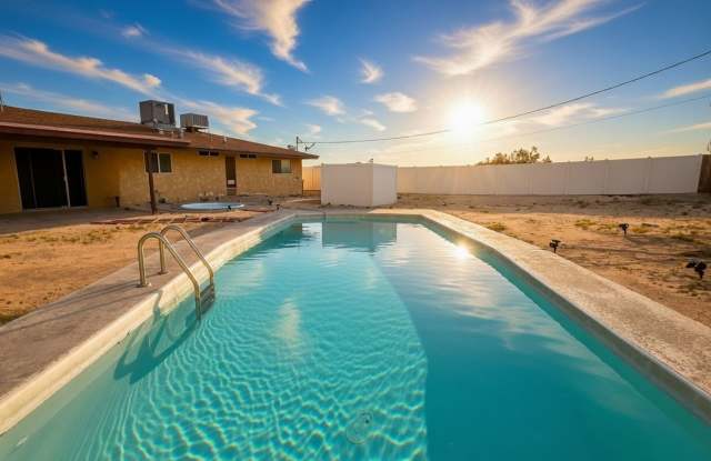 For Rent – 74071 Playa Vista Dr, Twentynine Palms, CA 92277 photos photos