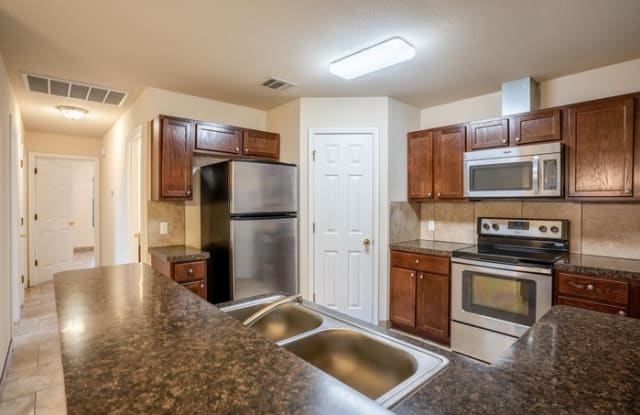 1003 Trail Driver Cove - 1003 Trail Driver Cv, Georgetown, TX 78626