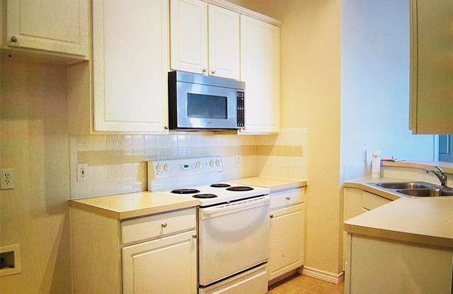 3153 Kettle River Court Gallery 4