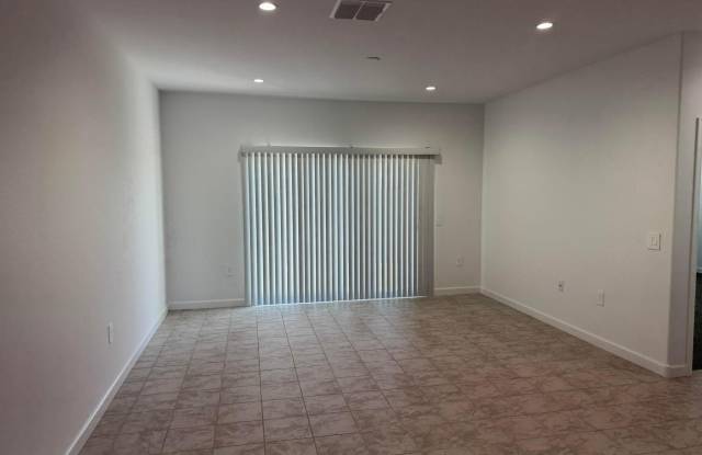 9007 S Palo Verde Drive Gallery 3