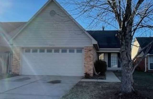 Adorable home in Ross Point Farms photos photos