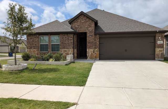 1125 Goldfinch Drive photos photos
