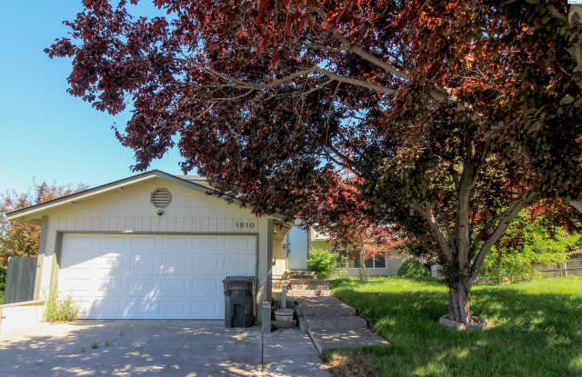 1610 Teal Court - 1610 Teal Court, West Richland, WA 99353 1610 Teal Court - 1610 Teal Court, West Richland, WA 99353