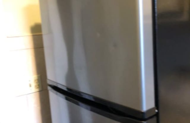 1131 walnut 3rd floor - 1131 Walnut Street, Allentown, PA 18102