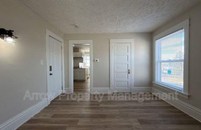 2121 Washington Street photos photos