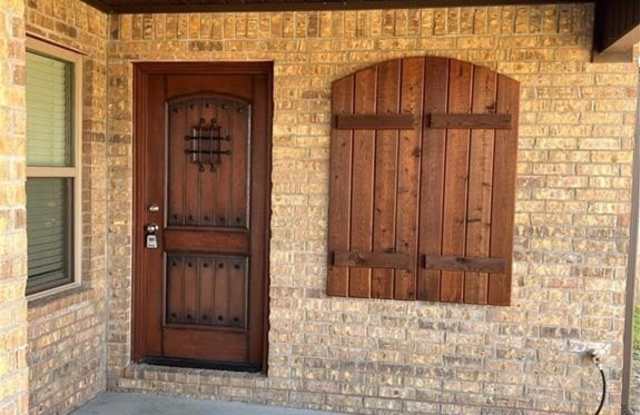 1303 Springhill  RD - 1303 Springhill Road, Barling, AR 72923