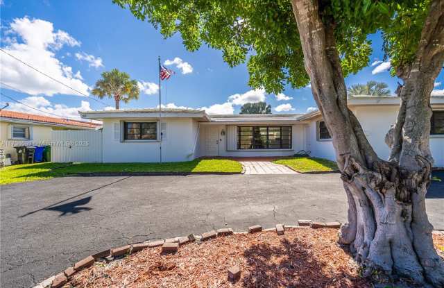 1418 Northeast 57th Court - 1418 Northeast 57th Court, Fort Lauderdale, FL 33334