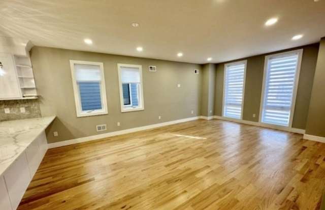 10b Washington St photos photos