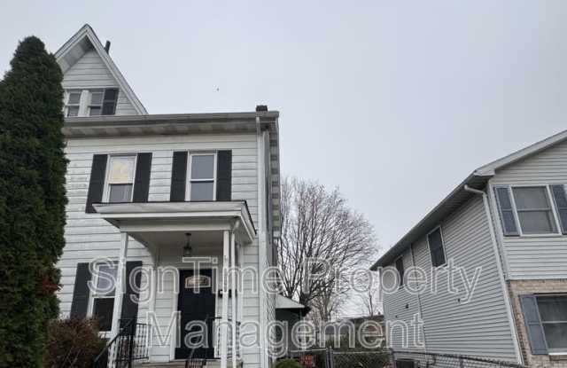 1009 Corbett Street - 1009 Corbett Street, Hagerstown, MD 21740