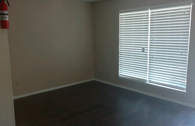 East Villa Gallery 2