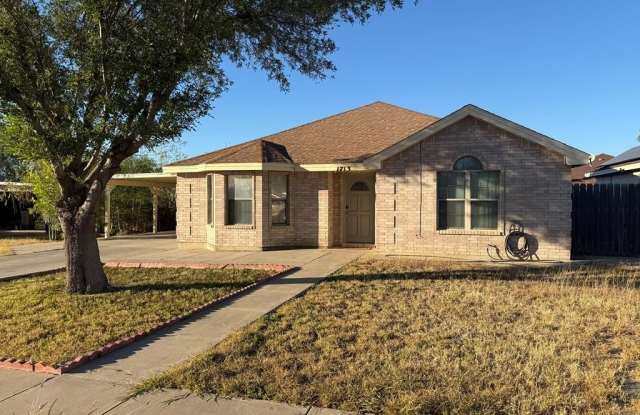 1713 Champion Circle photos photos