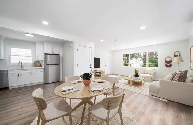 347 NEW YORK AVE photos photos