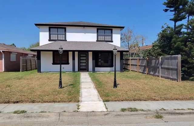 1754 Illinois Ave. photos photos