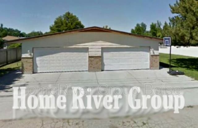 155 N Liberty St photos photos