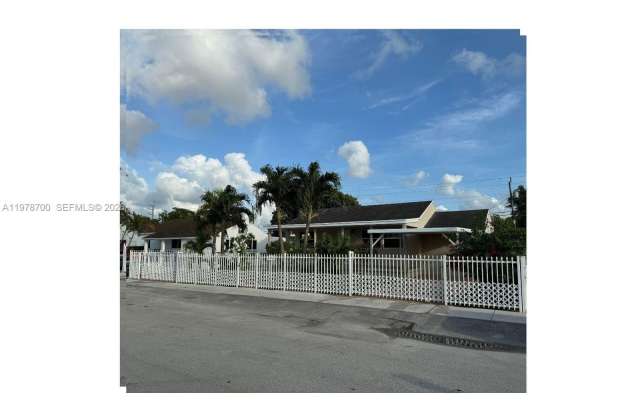 3644 NW 12th St photos photos 3644 NW 12th St photos photos