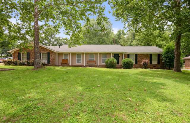 Beautiful Brick Ranch Home in Franklin photos photos