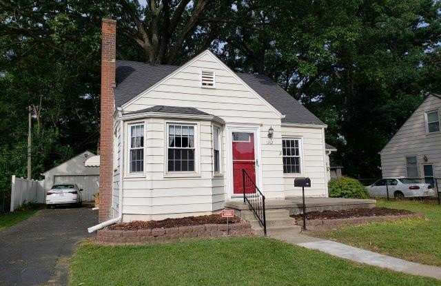 1312 WYANDOTTE Avenue - 1312 Wyandotte Avenue, Royal Oak, MI 48067