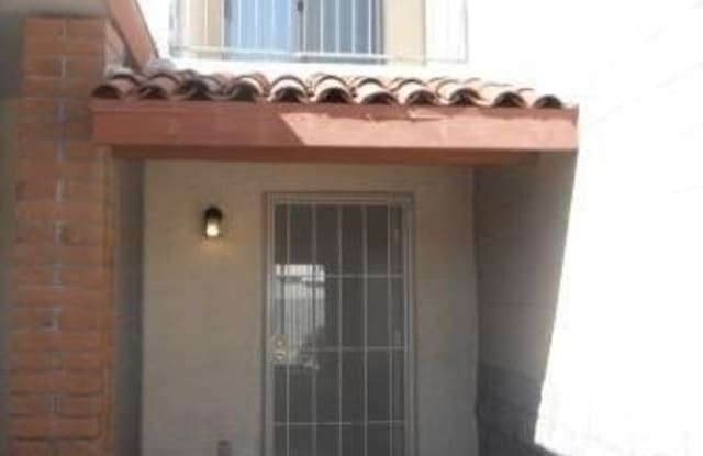 2020 W Dozemary Court photos photos