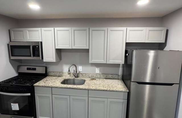3235 ELY PL SE #1 Gallery 3