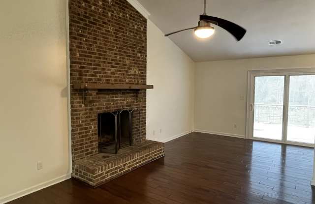 6005 Tall Tree Lane Gallery 2