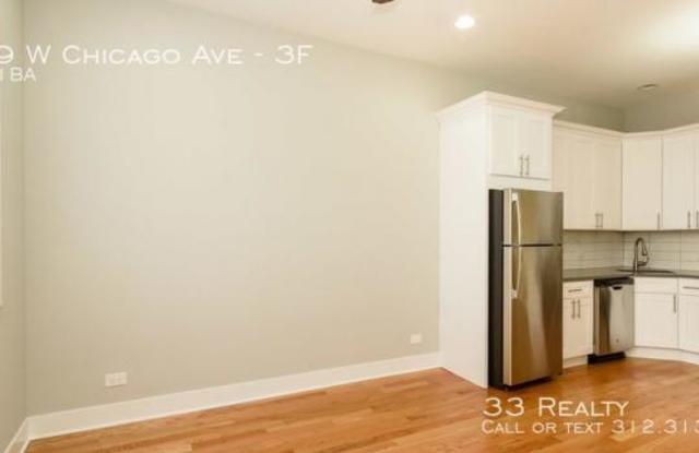 2119 W Chicago Ave Gallery 3