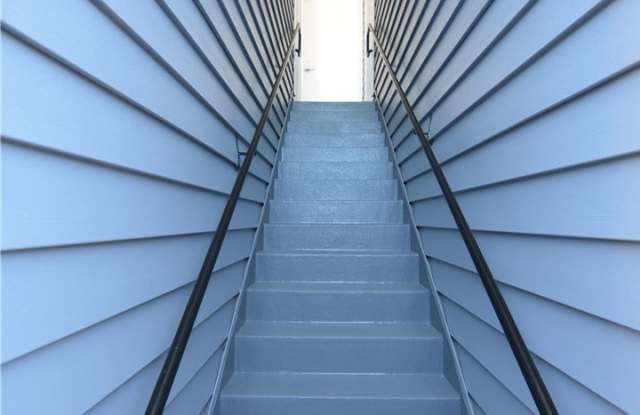71 S. Ocean Avenue Gallery 4