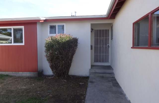 3917 Hatton St. Gallery 4