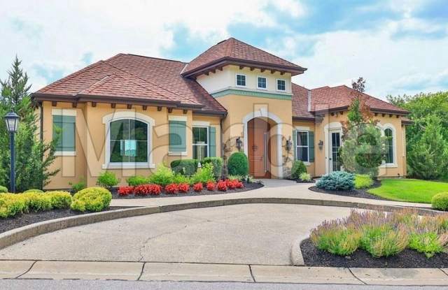 2189 Rolling Hills Dr - 2189 Rolling Hills Drive, Covington, KY 41017