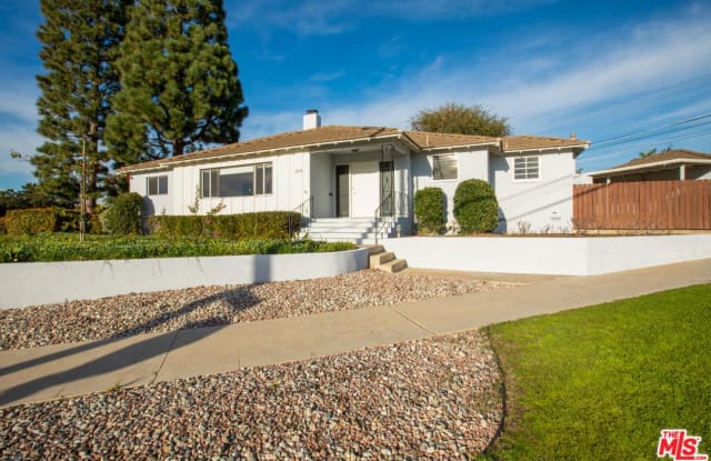 8136 LOYOLA - 8136 S Loyola Blvd, Los Angeles, CA 90045