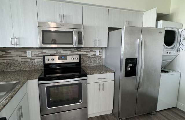 17000 North Bay Road photos photos