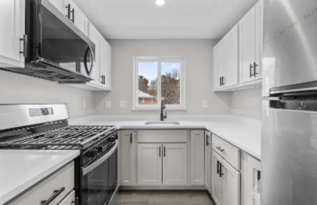 45 Bennett Drive - 7 photos photos