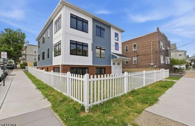 281 Maple St Unit 1 - 281 Maple Street, Kearny, NJ 07032