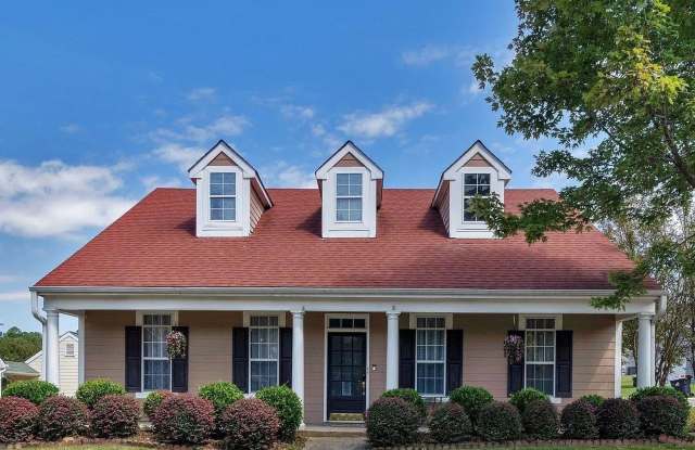 Beautiful 3 Bedroom Ranch: Move in Special available photos photos