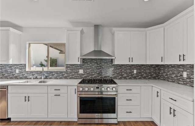 7419 Gloria Avenue - 7419 Gloria Avenue, Los Angeles, CA 91406