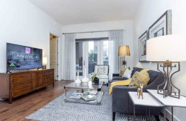 2500 McKinney Ave - 2500 Mckinney Avenue, Dallas, TX 75201