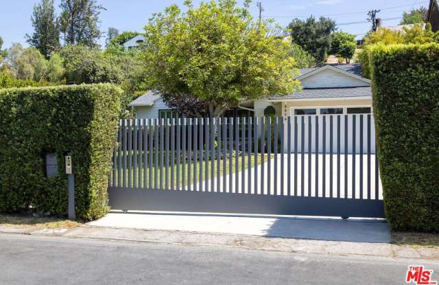 3976 Goodland Ave photos photos
