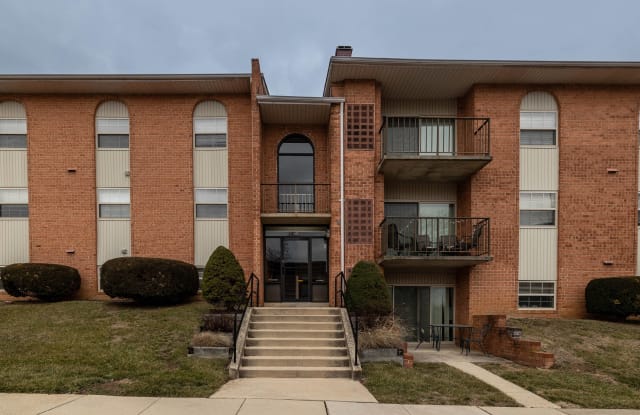 Cub Hill Apartments photos photos