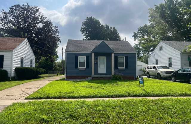 3 Bedroom 1 Bath Across from Enos School! photos photos