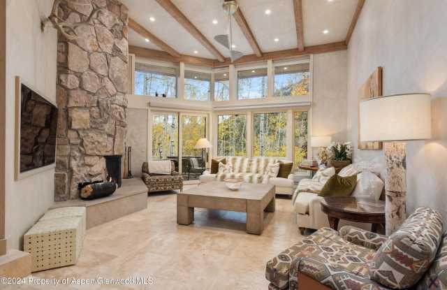 1439 Crystal Lake Road Gallery 2