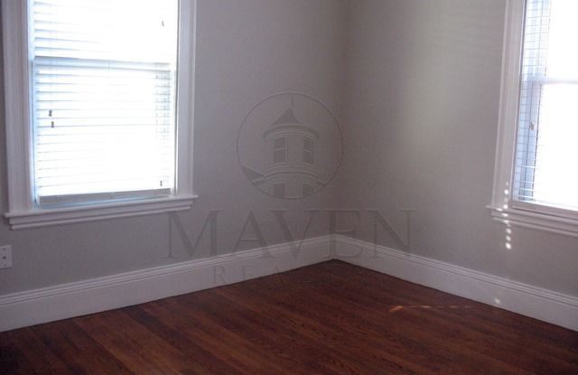 35 Morrison Ave photos photos