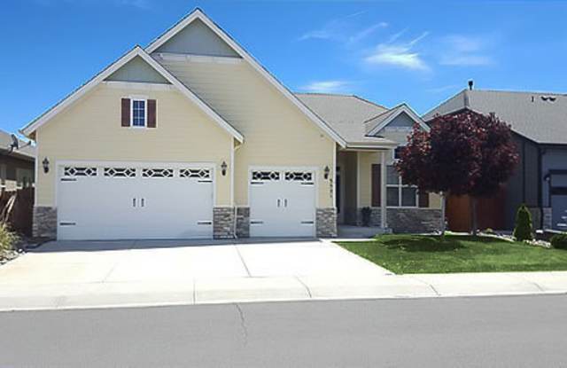 Amazing Carson City House!!!! - 3521 Silverado Drive, Indian Hills, NV 89705
