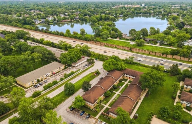 The Clarendon Apartment Homes Gallery 2